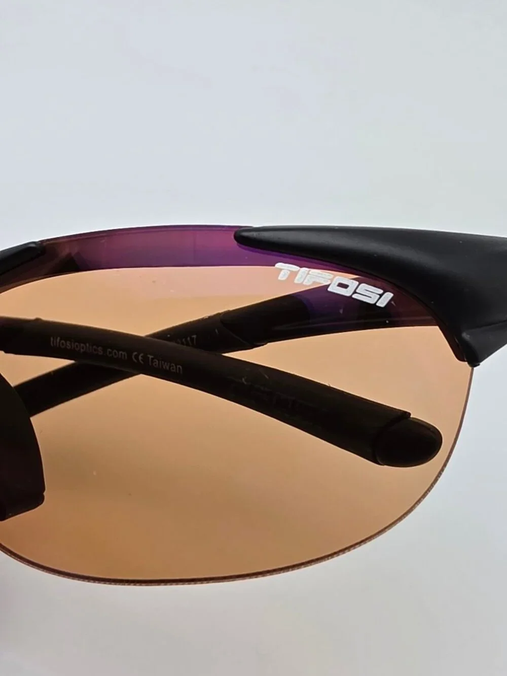 Tifosi Wisp Matte Black Frame Purple Mirror Brown Lens Sunglasses w Retainer